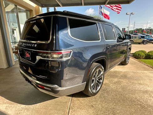 New 2022 Jeep Grand Wagoneer Series II image 8