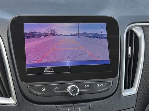 Used 2024 Chevrolet Malibu LT image 16