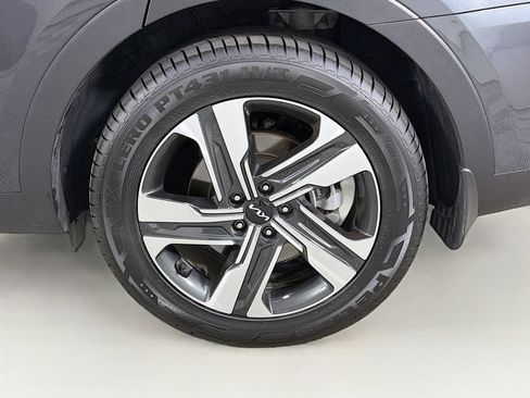 Used 2024 Kia Sorento SX Prestige AWD/4WD image 35