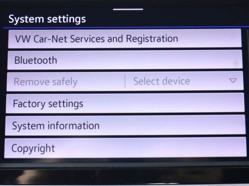 Used 2021 Volkswagen Atlas Cross Sport S image 18