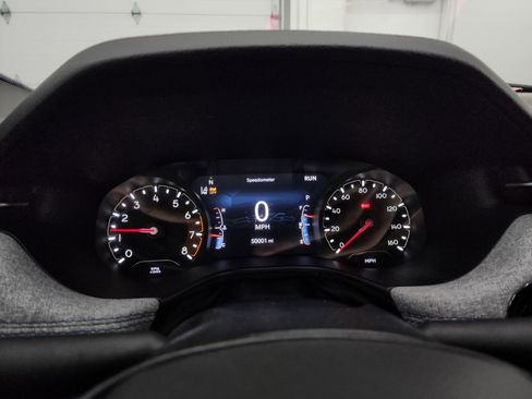 Used 2024 Jeep Compass Latitude image 10