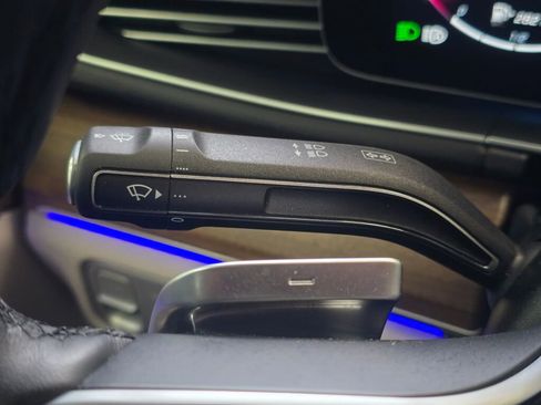 Certified 2025 Mercedes-Benz GLE 450 4MATIC Coupe image 42