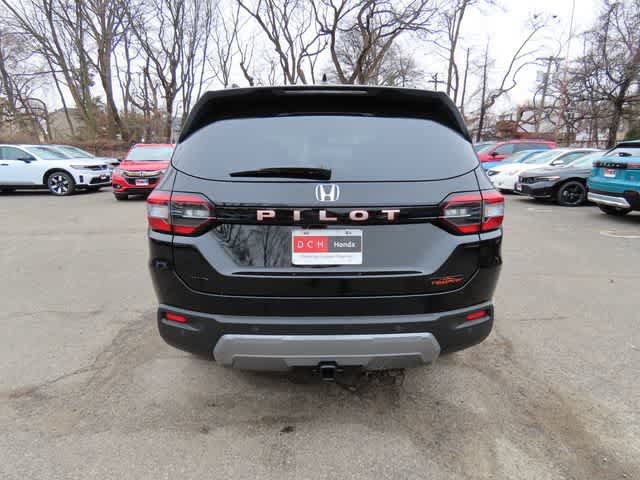 New 2026 Honda Pilot TrailSport image 5