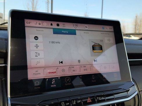 Used 2023 Jeep Compass High Altitude image 24