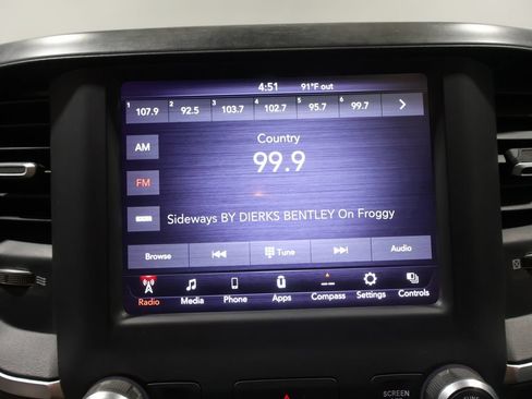 Used 2020 RAM 1500 Big Horn AWD/4WD image 24