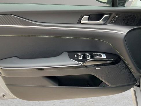 Used 2025 Kia K5 GT w/ GT1 Package image 10