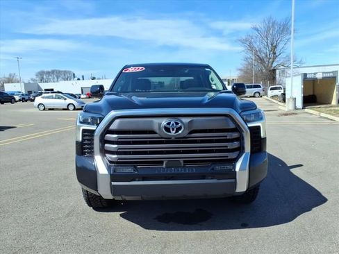 Used 2023 Toyota Tundra Limited image 2