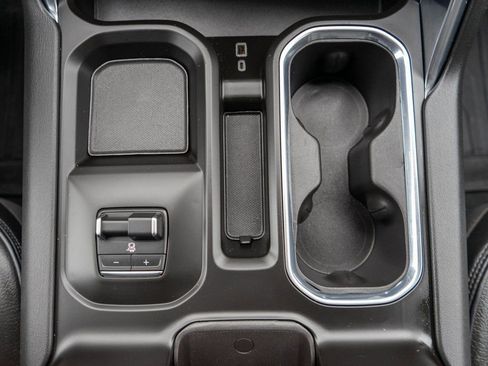 Used 2024 GMC Sierra 3500 Denali w/ Denali Reserve Package image 30