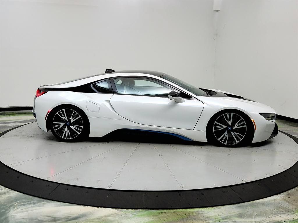 Used 2015 BMW i8 AWD/4WD image 4