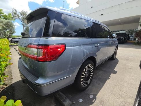 Used 2020 Lincoln Navigator Black Label w/ Cargo Convenience Package AWD/4WD image 5