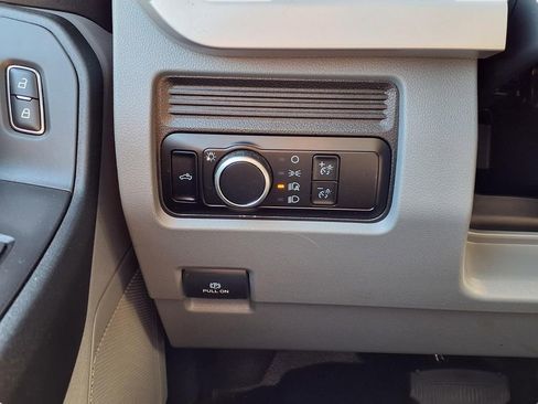 Used 2023 Ford F250 XL w/ Snow Plow/Camper Package image 24