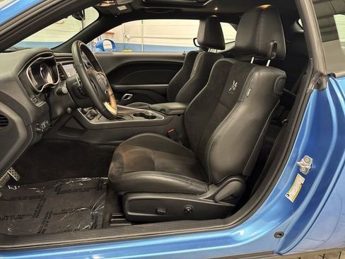 Certified 2018 Dodge Challenger R/T Scat Pack w/ Leather Interior Group image 4