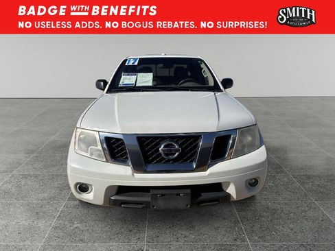 Used 2017 Nissan Frontier SV w/ SV Value Truck Package image 9