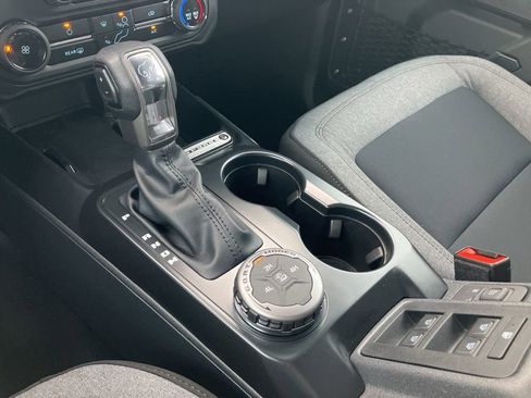 New 2025 Ford Bronco 4-Door image 35