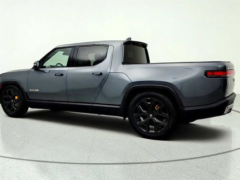 Used 2022 Rivian R1T Adventure AWD/4WD image 7