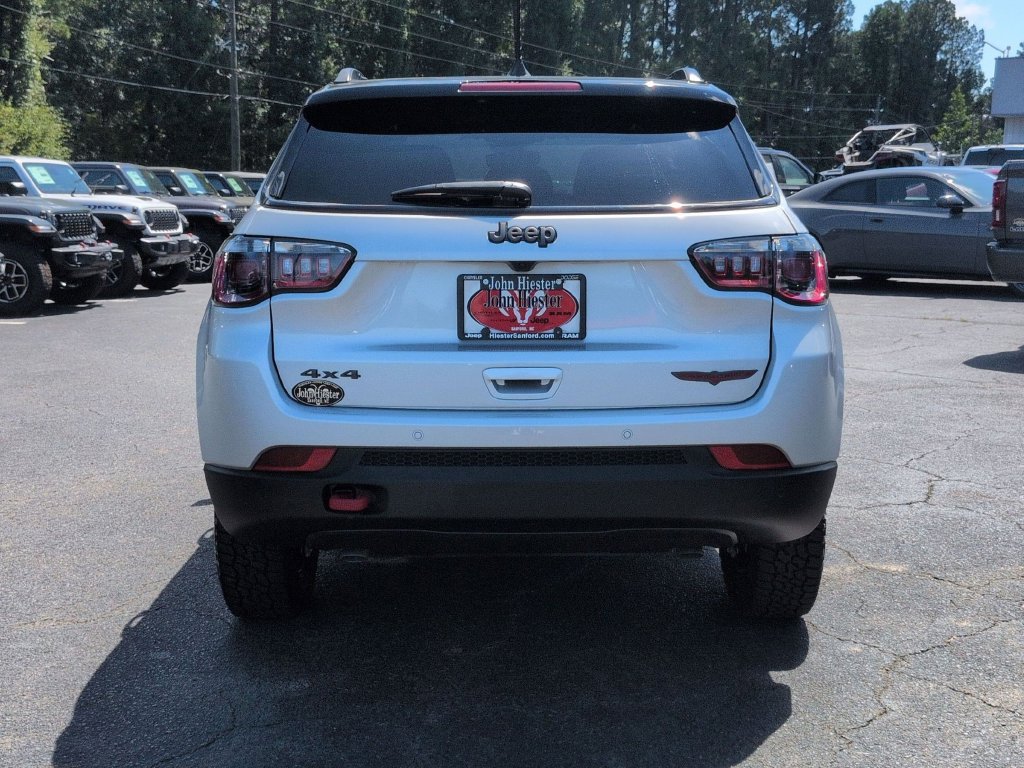 New 2026 Jeep Compass Trailhawk AWD/4WD image 4