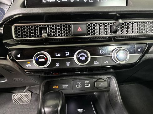 Used 2024 Honda Civic Touring image 19