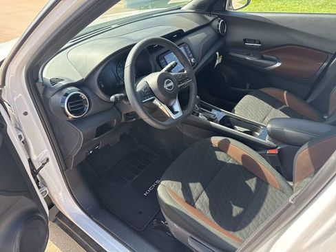 Used 2024 Nissan Kicks SR FWD image 16