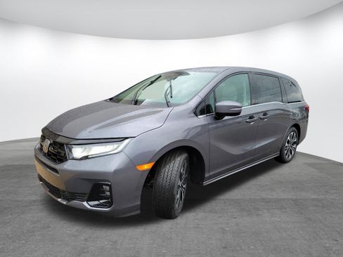 New 2026 Honda Odyssey Elite image 3