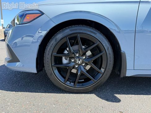 Used 2024 Honda Civic Sport image 11