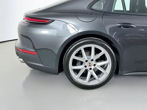 Certified 2025 Porsche Panamera 4 AWD/4WD image 13