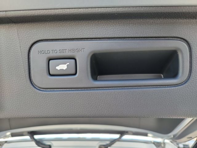 New 2026 Honda Pilot Sport image 9