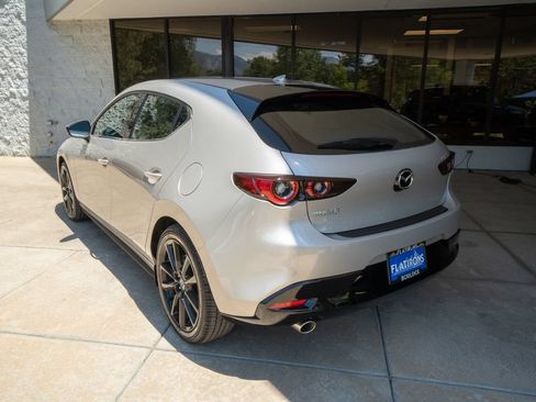 Used 2026 MAZDA MAZDA3 2.5 S Hatchback w/ Premium Pkg FWD image 5