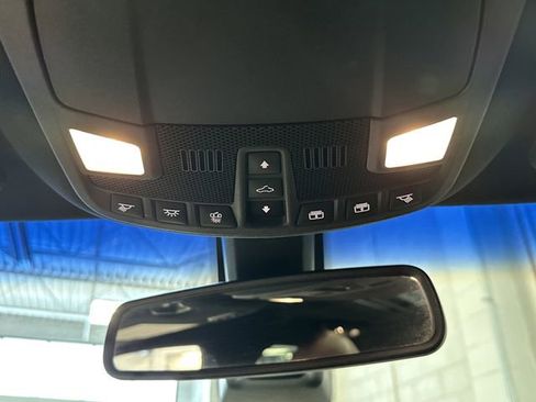 Used 2016 Lincoln MKX Reserve w/ Climate Package image 24