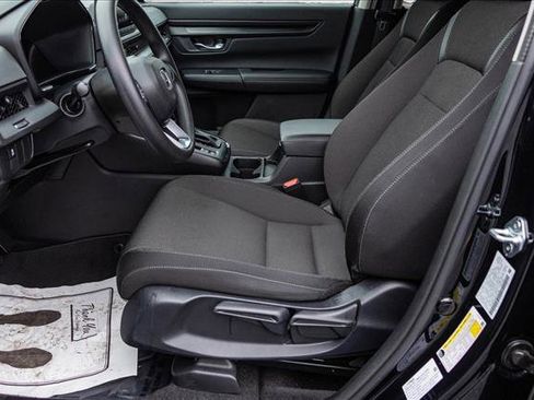 Used 2025 Honda CR-V LX image 11