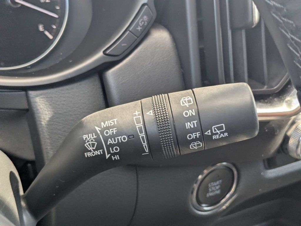 Used 2025 MAZDA CX-50 AWD 2.5 S w/ Premium Plus Pkg image 35