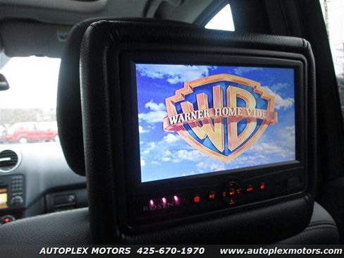 Used 2011 Mercedes-Benz ML 350 BlueTEC 4MATIC image 24