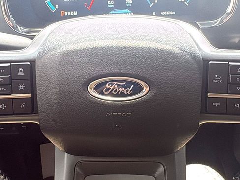 Used 2022 Ford F150 Lariat AWD/4WD image 29