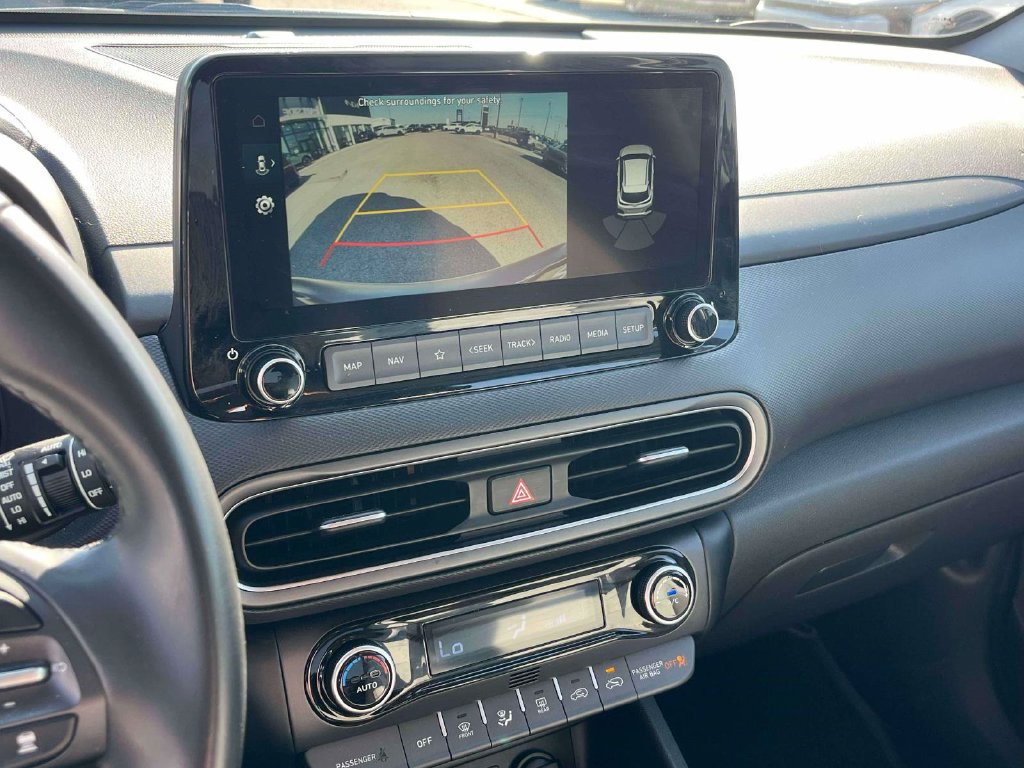 Used 2022 Hyundai Kona Limited AWD/4WD image 22