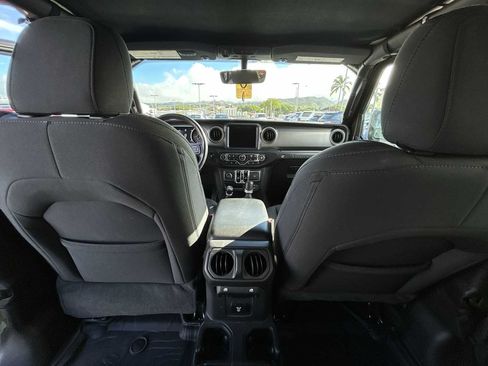Used 2021 Jeep Wrangler Unlimited Sport AWD/4WD image 20