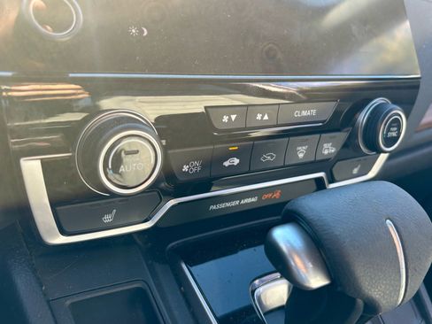 Certified 2017 Honda CR-V EX image 24