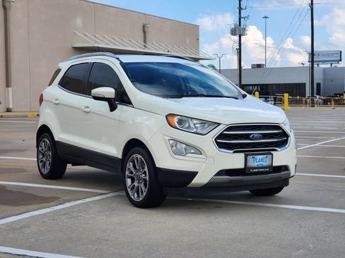 Used 2021 Ford EcoSport Titanium FWD image 4