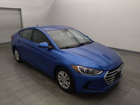 Used 2017 Hyundai Elantra SE FWD image 13