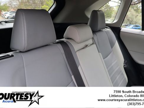Used 2020 Toyota RAV4 XLE Premium AWD/4WD image 26