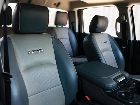 Used 2013 RAM 1500 Express image 18