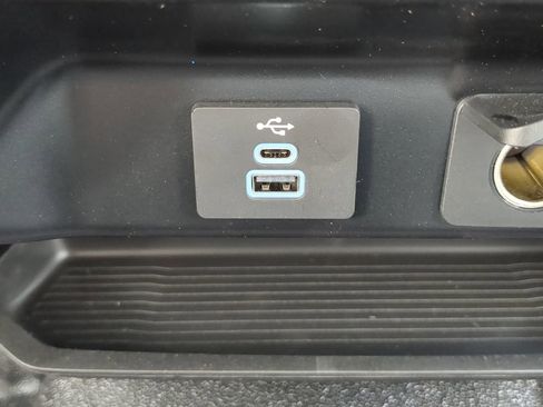 New 2025 Ford F550 2WD Regular Cab Super Duty w/ XL Chrome Package image 19