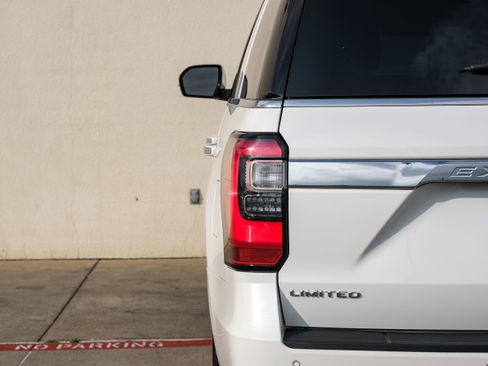 Used 2020 Ford Expedition Limited w/ Equipment Group 301A image 46