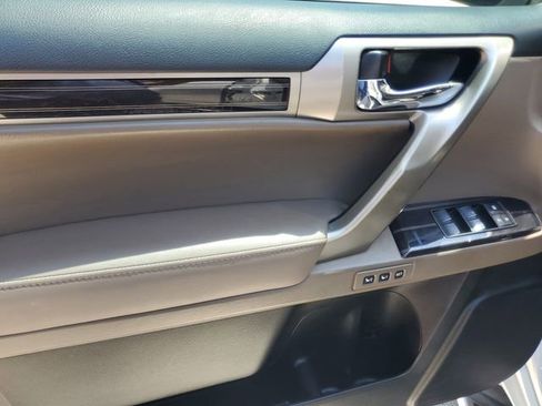 Used 2020 Lexus GX 460 Premium AWD/4WD image 19