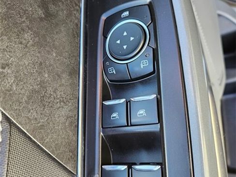 Used 2024 Ford F150 XLT w/ Mobile Office Package image 17