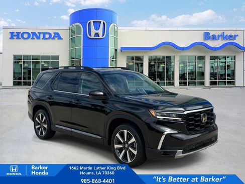 Certified 2024 Honda Pilot Touring image 1
