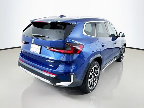 Used 2023 BMW X1 xDrive28i w/ Convenience Package AWD/4WD image 7
