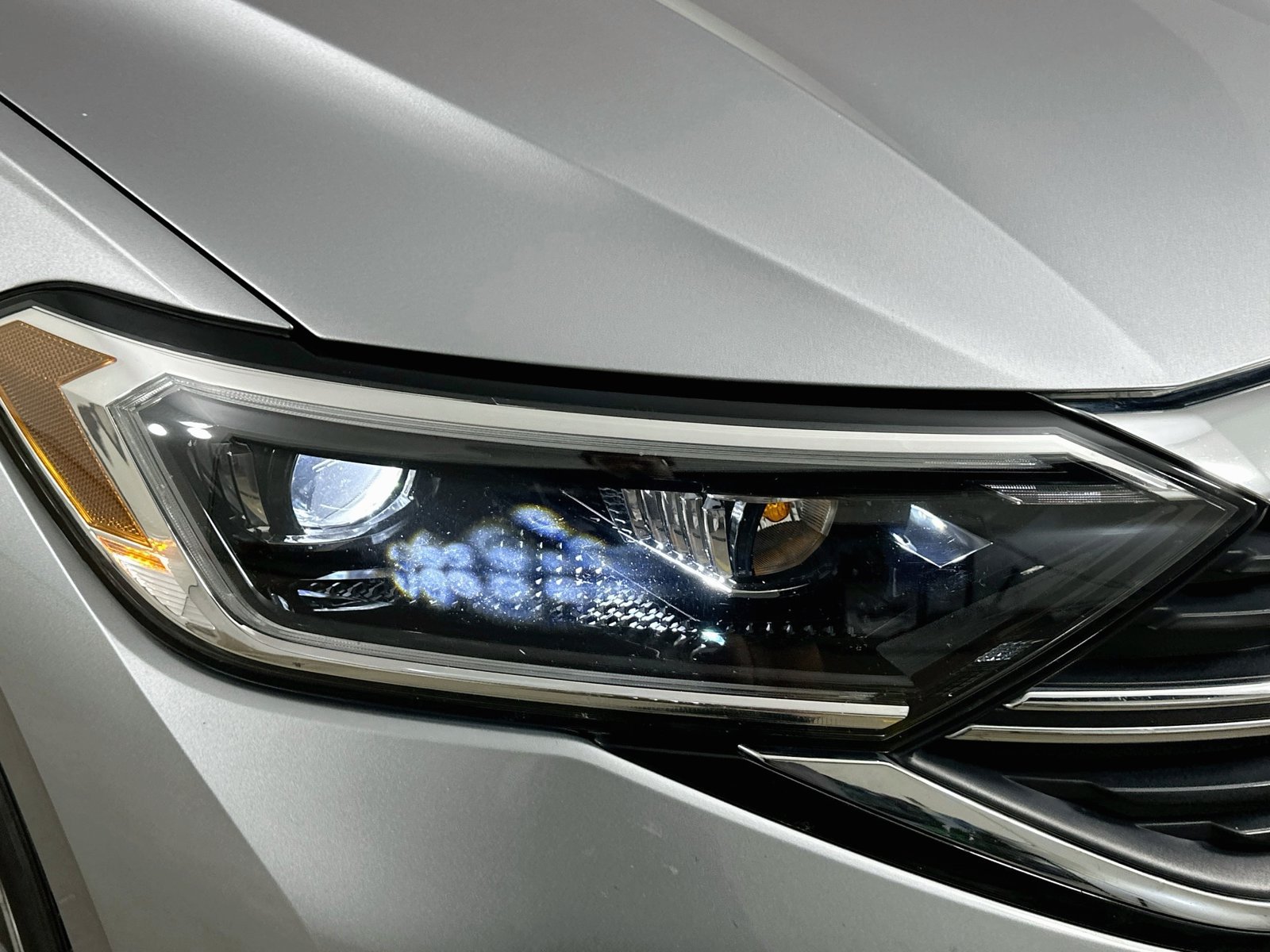 Certified 2024 Volkswagen Jetta SEL FWD image 9