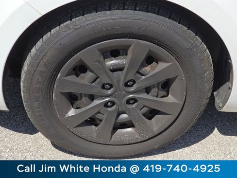 Used 2016 Kia Rio LX FWD image 11