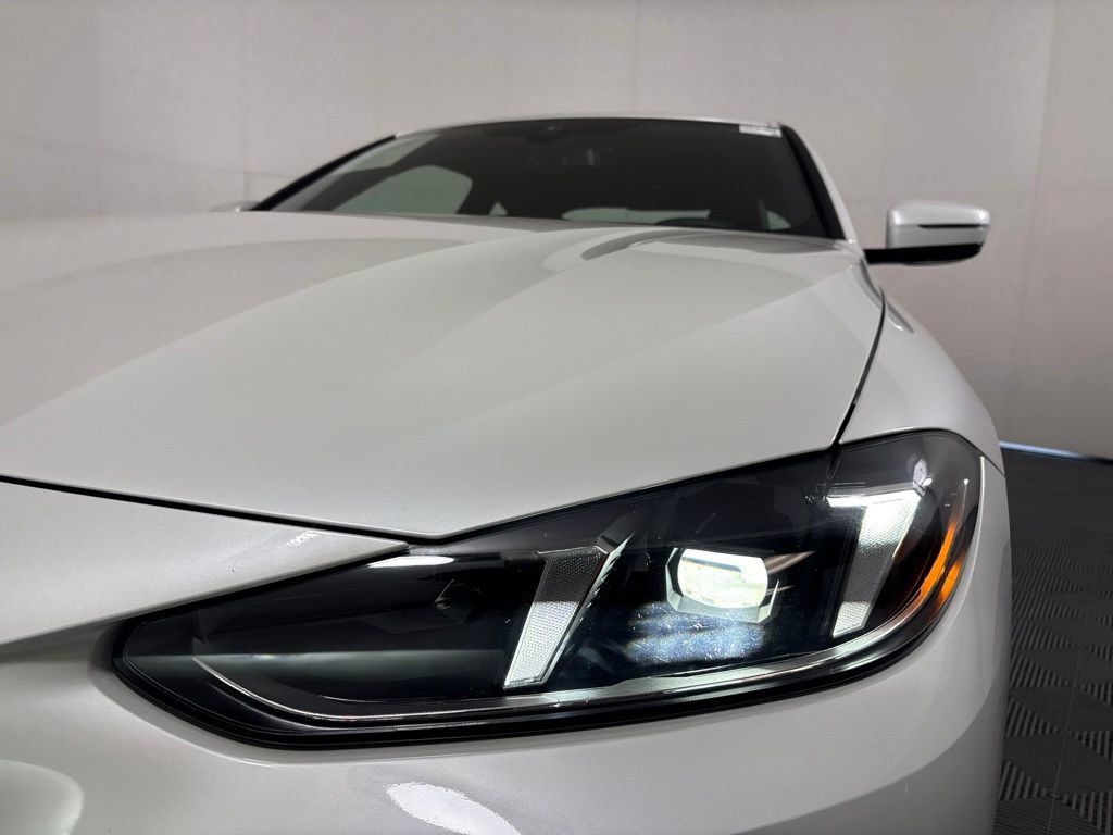 Certified 2026 BMW 430i Coupe w/ Parking Assistance Package RWD image 9