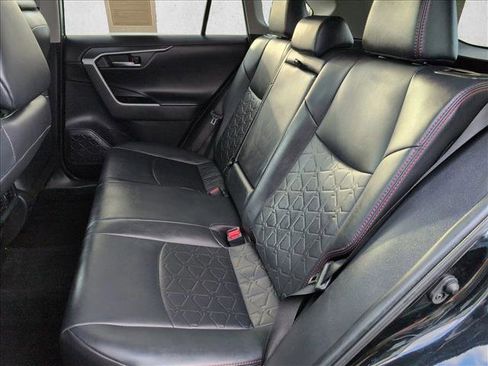 Used 2020 Toyota RAV4 TRD Off-Road image 21