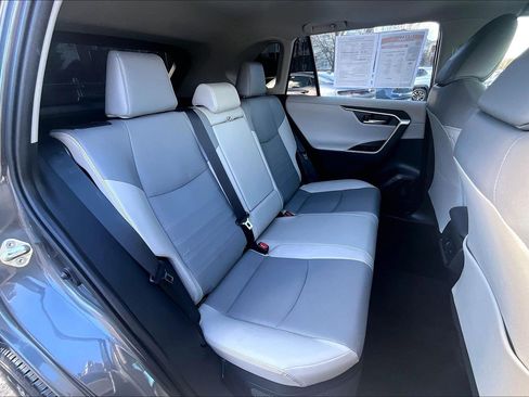Used 2024 Toyota RAV4 Limited image 26